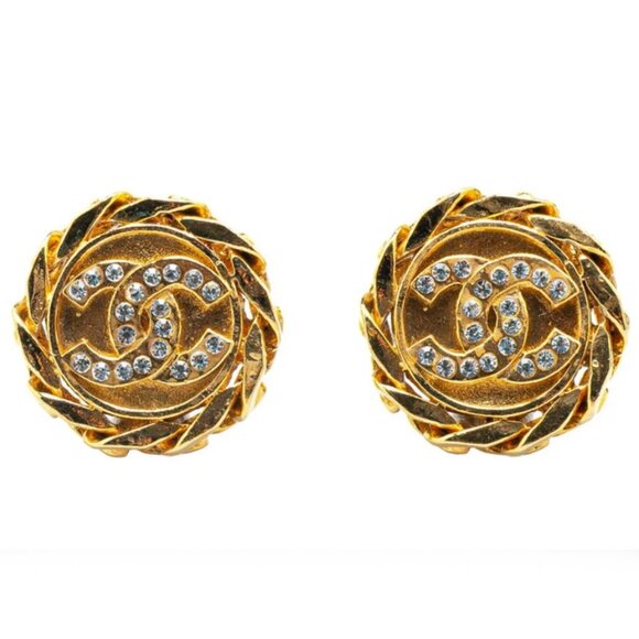 CHANEL CC Logos Rhinestone Round Twist Clip-On Earrings Gold Tone 23 Auth w/Box - Picture 1 of 4